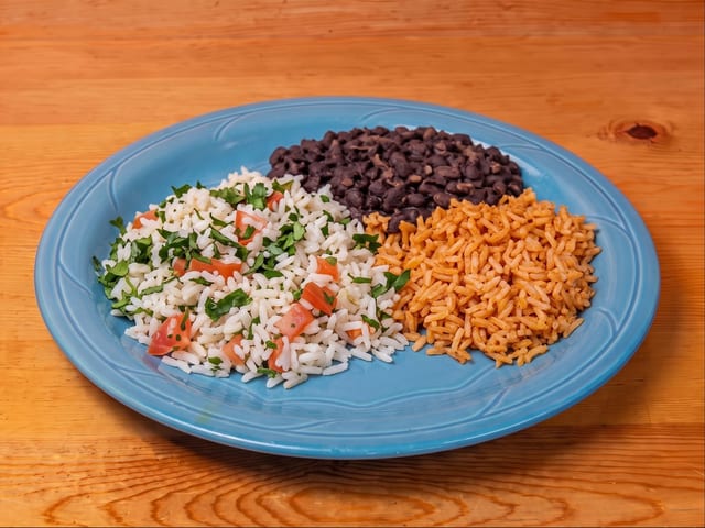 Huevos A La Mexicana.