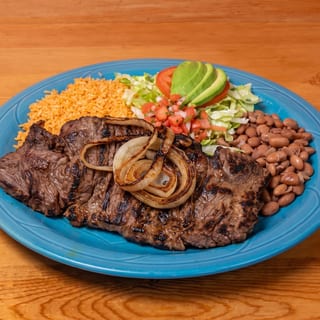 Carne Asada Con Camarones