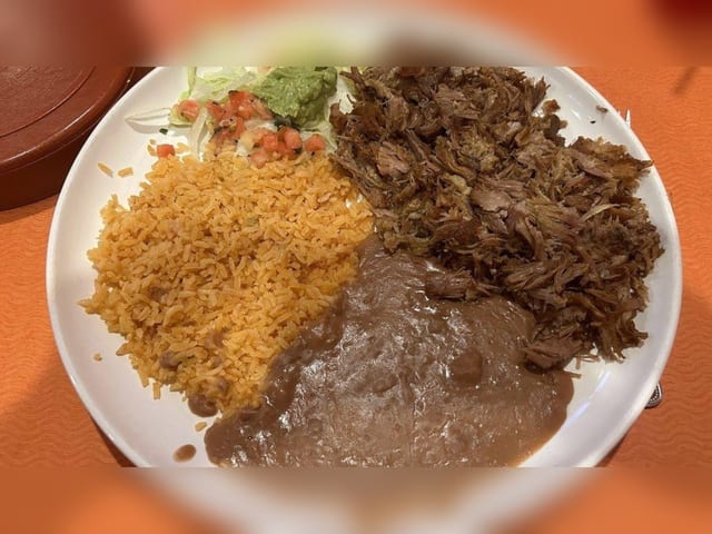 Carnitas Plate (Pulled Pork).