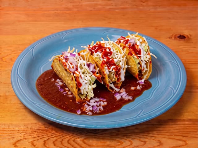 1 Crunchy Taco (Choice of Meat).